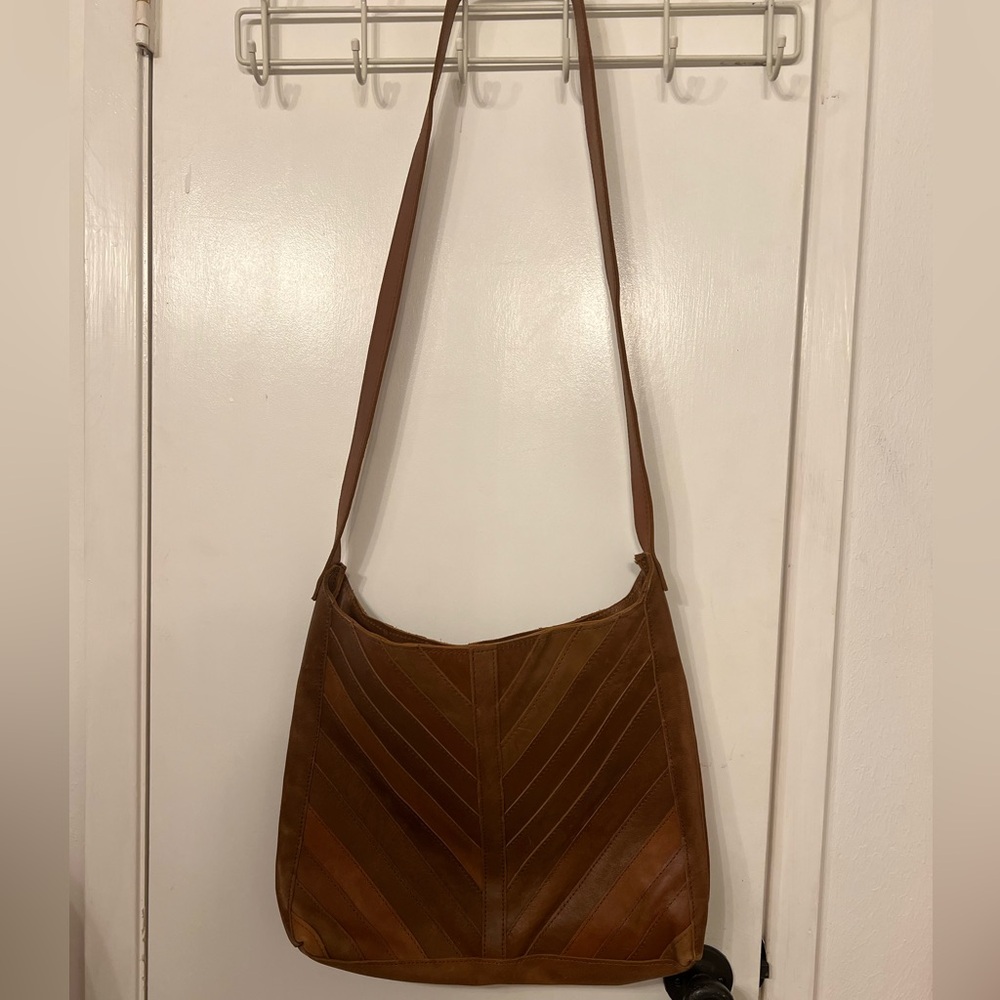 Raven + Lily Crossbody